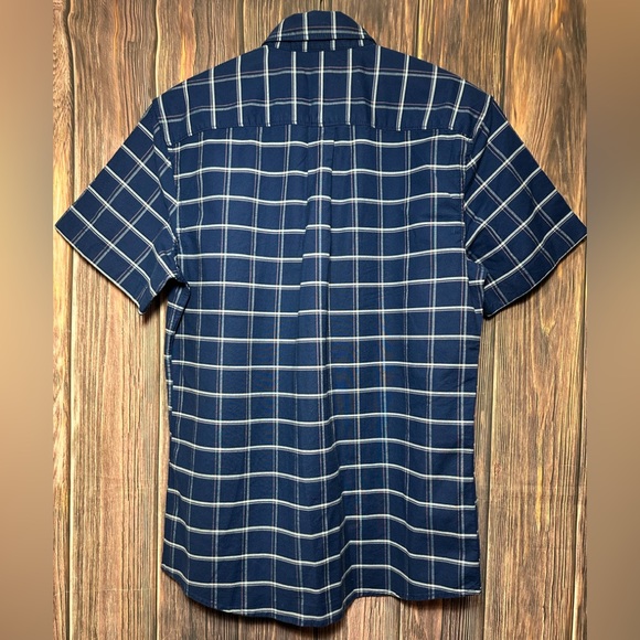 Wallin & Bros Short Sleeve Button Down Collared Shirt - Men’s Size Medium - Picture 2 of 3
